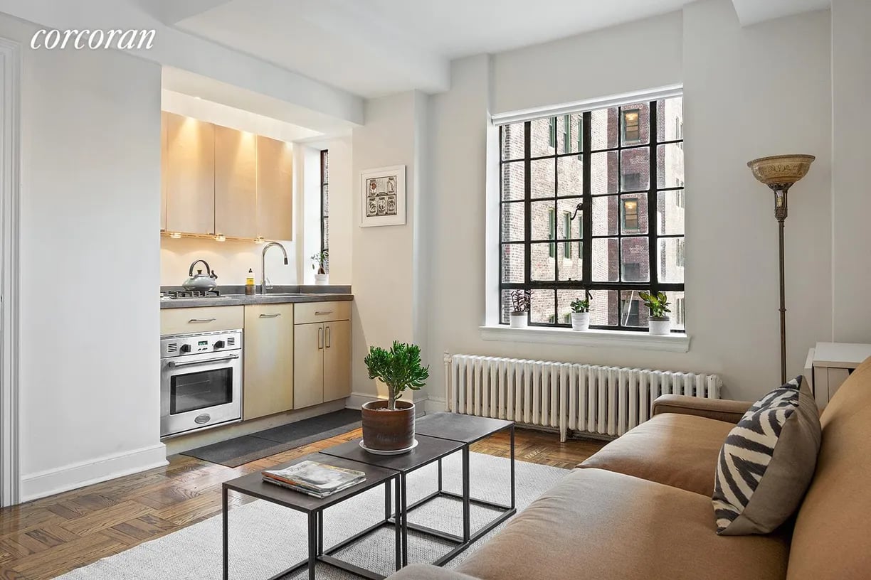 140 E 40th St Apt 10F