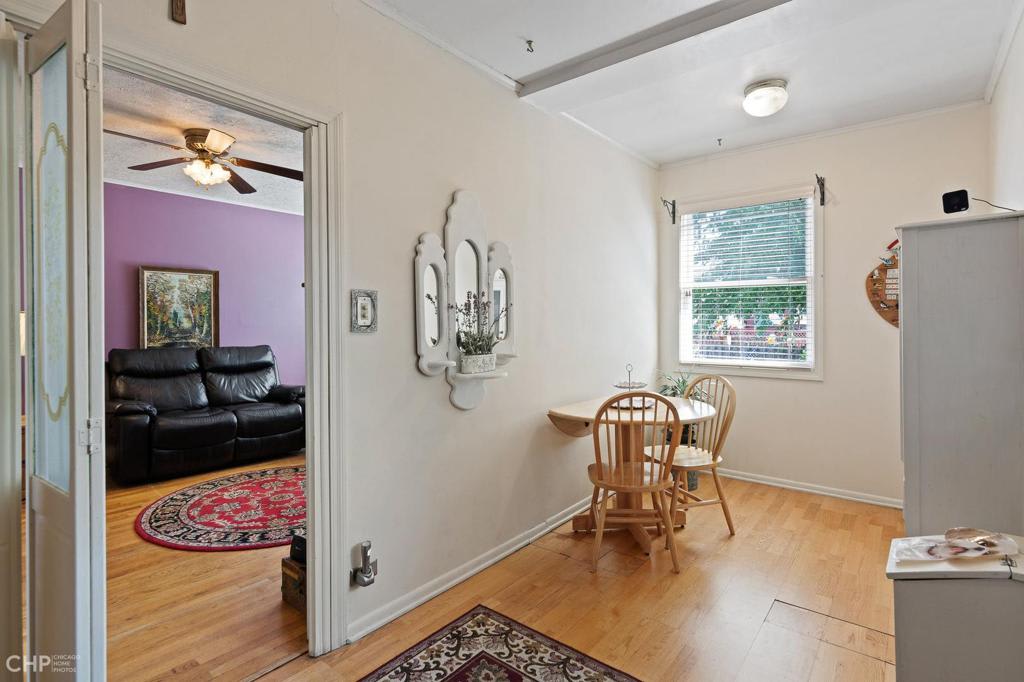 Portage Park Bungalow: 4521 N. Mason
