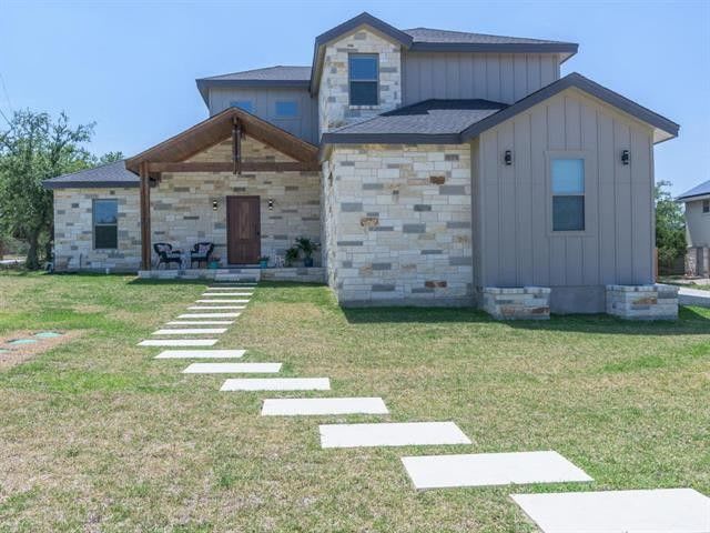 113 N Canyonwood Dr