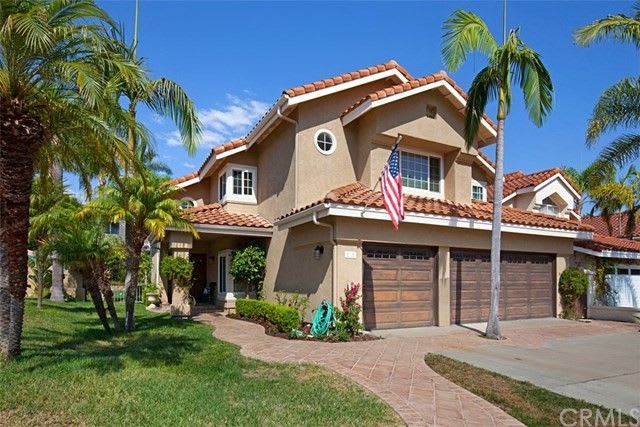 11 Vistamar Dr