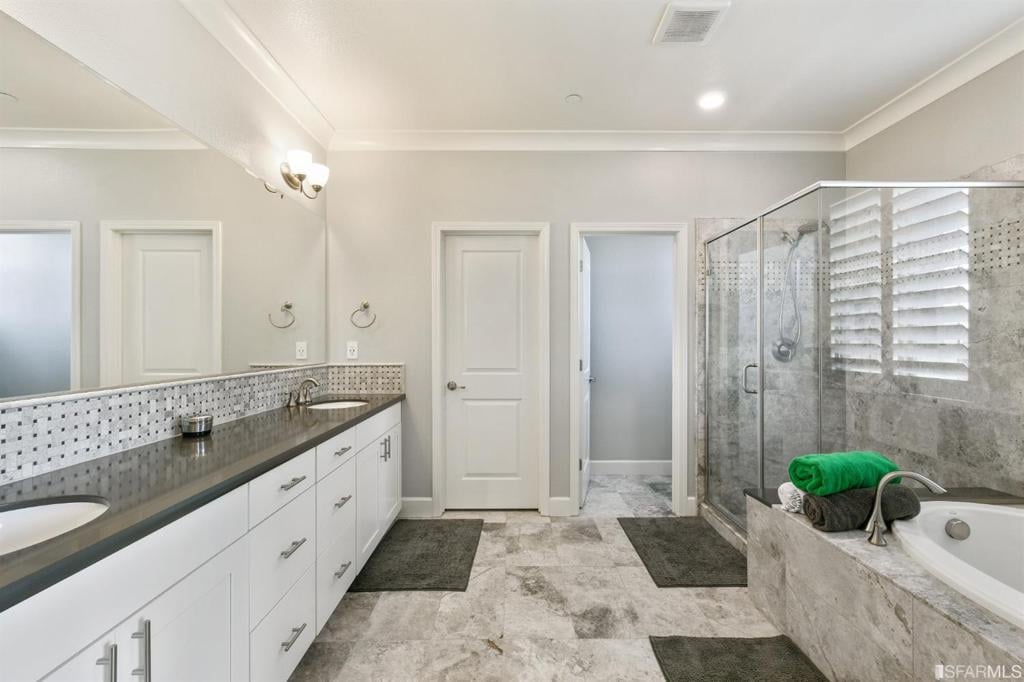 351 Crestview Cir Daly City, CA 94014