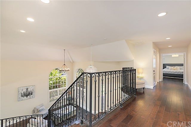 6652 Carriage Circle, Huntington Beach 