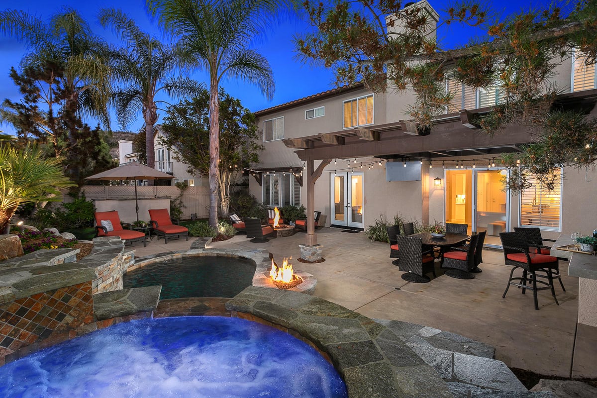 5260 Beachcomber Ct.