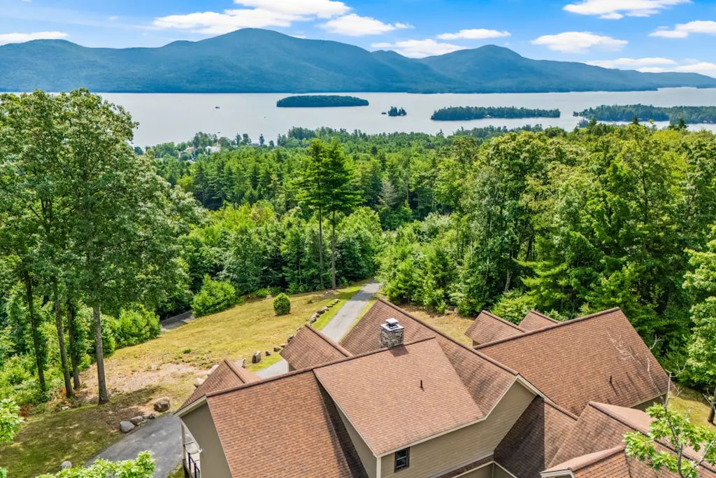 37 Lake Ridge Rd