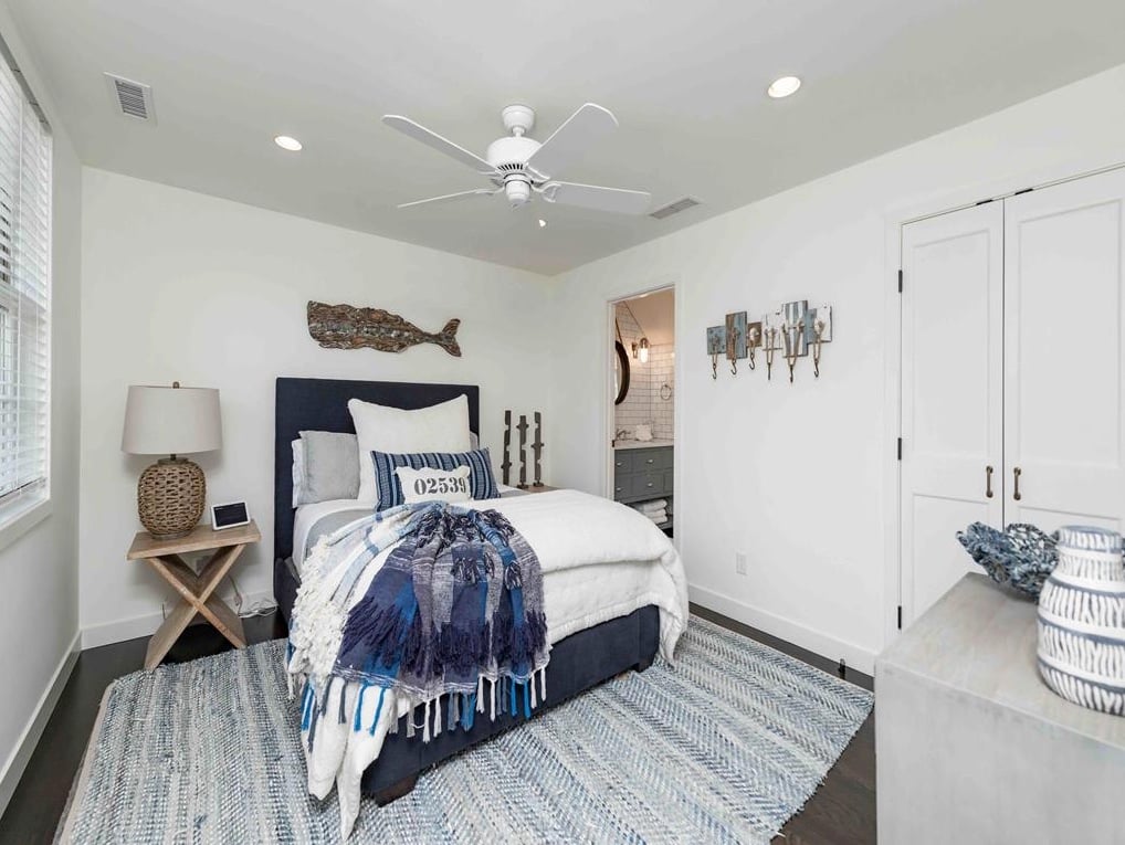 34 Field Club Dr