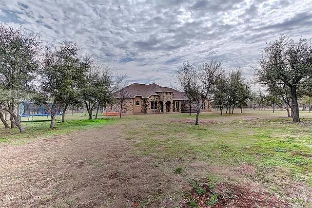 390 Teal Lane