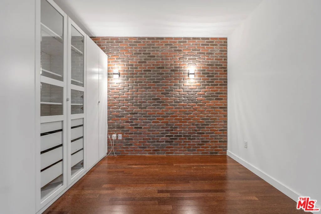 6250 Hollywood Blvd, #7D