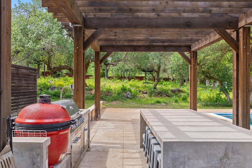 Private 3-Acre Estate in NW Austin- Leander ISD