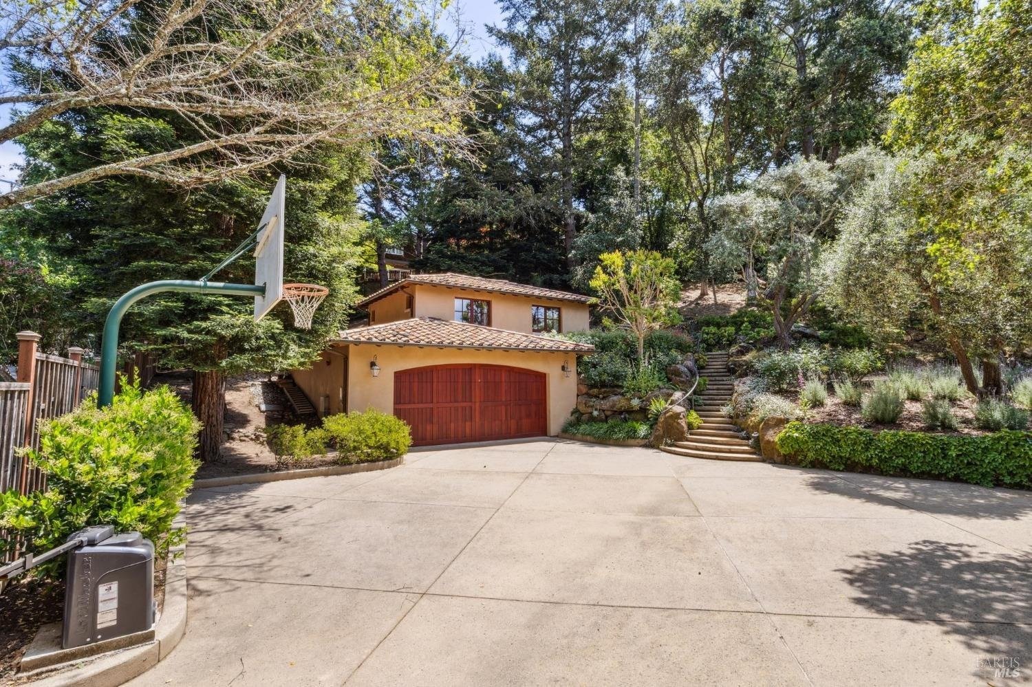 324 Palm Ave