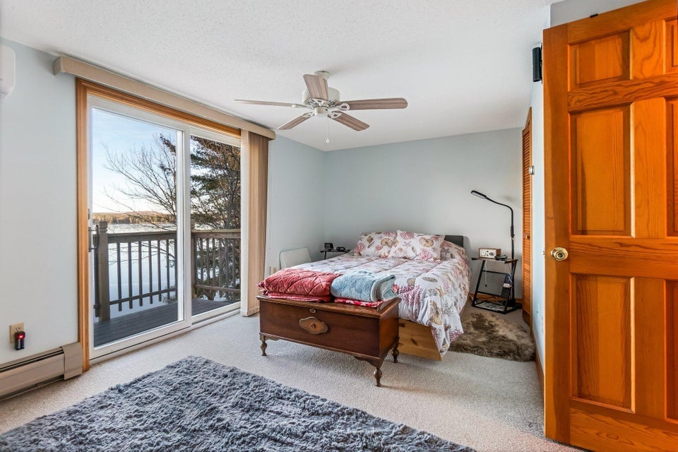 36 Worcester Way Lincoln, ME 04457