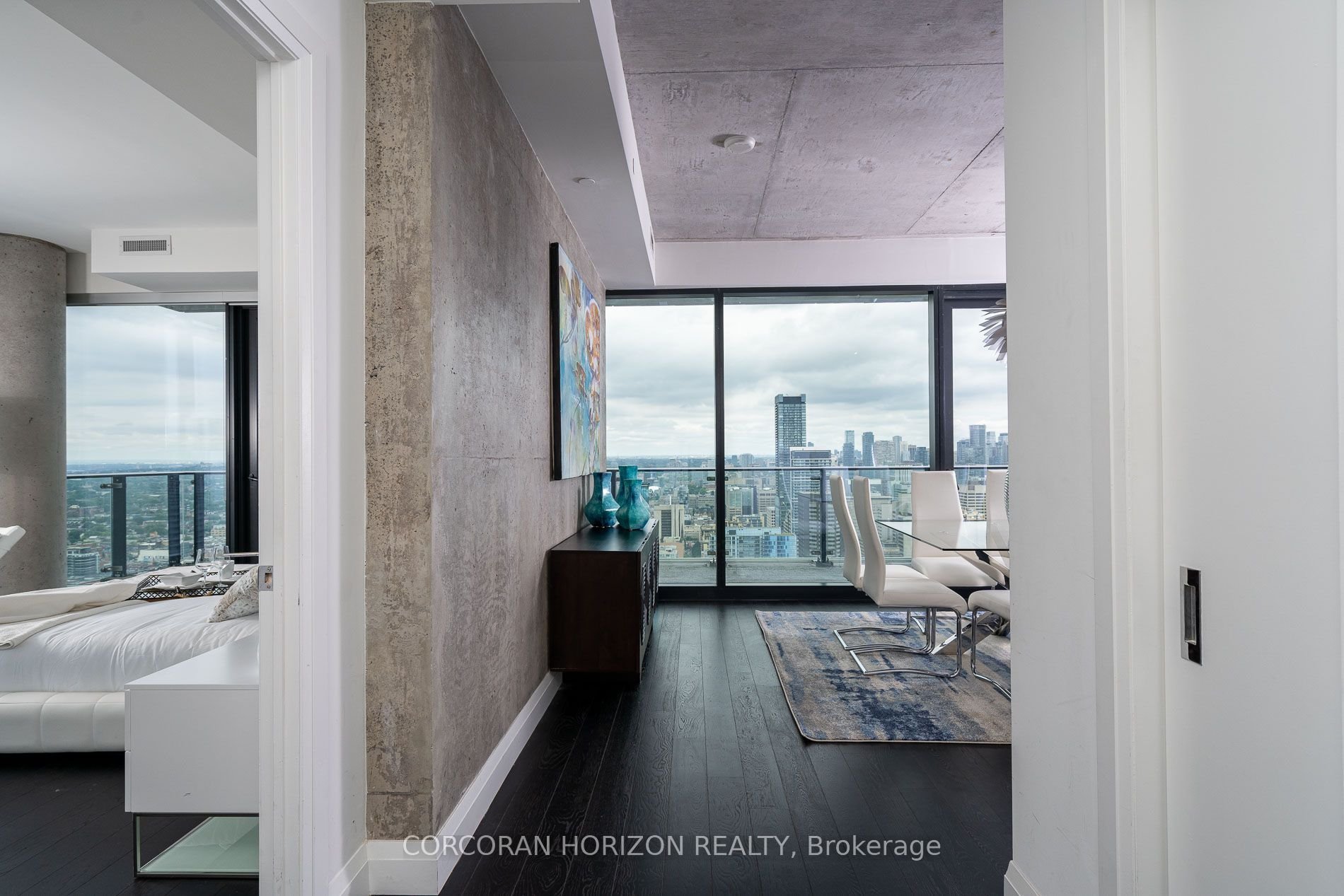 PENTHOUSE PERFECTION ON THEATRE ROW