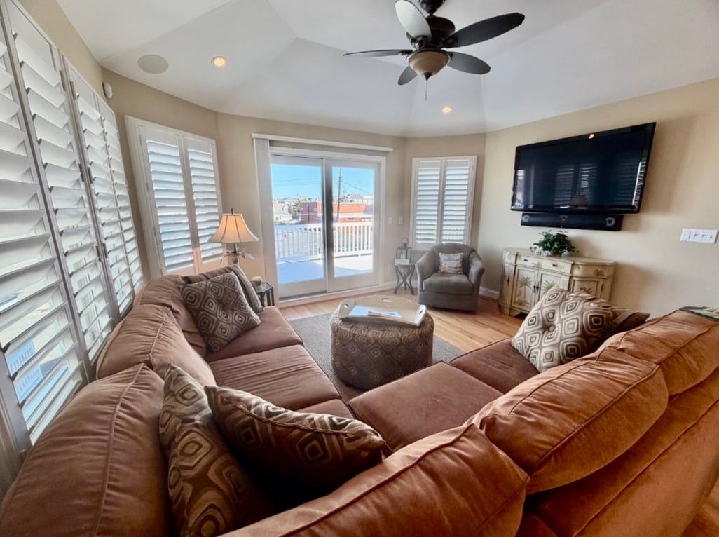 220 7th Street, Beach Haven