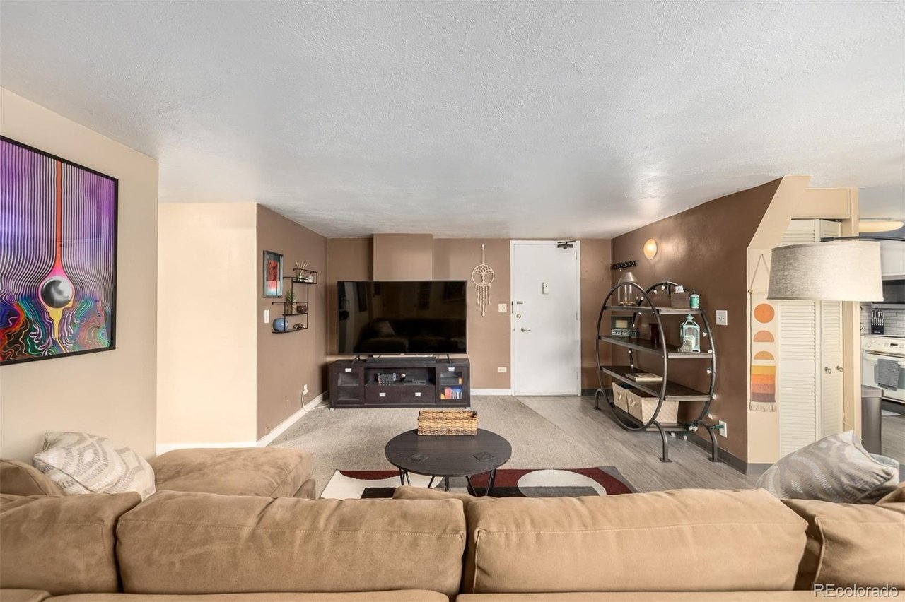 1155 Ash Street Unit# 105