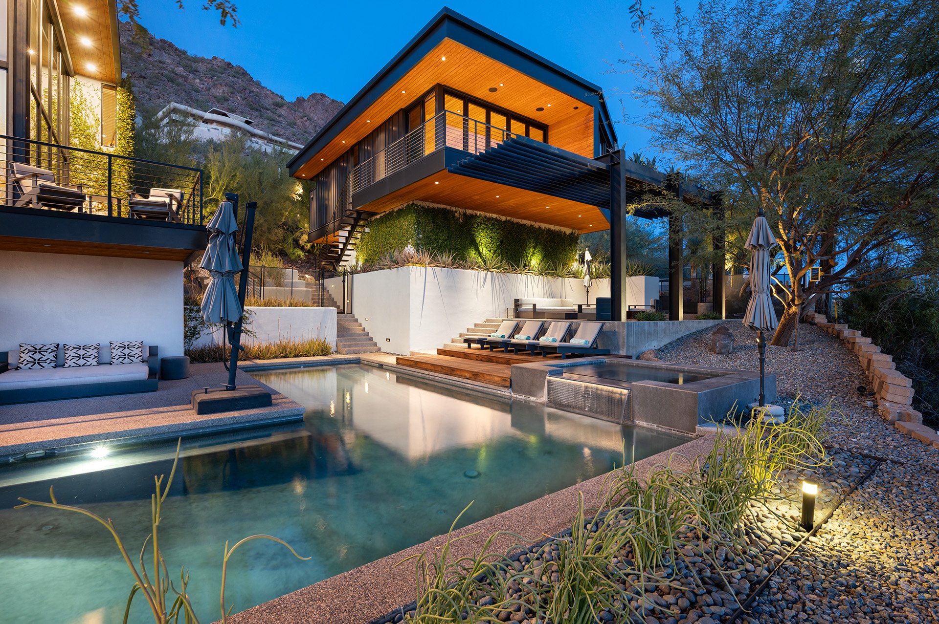5419 E VALLE VISTA Road