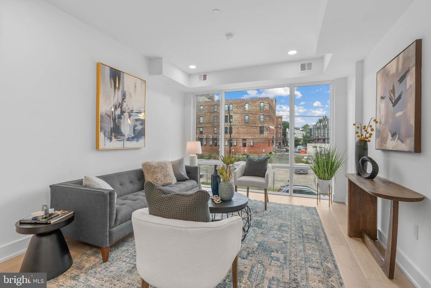 950 N 2nd St #UNIT 5C, Philadelphia, PA 19123