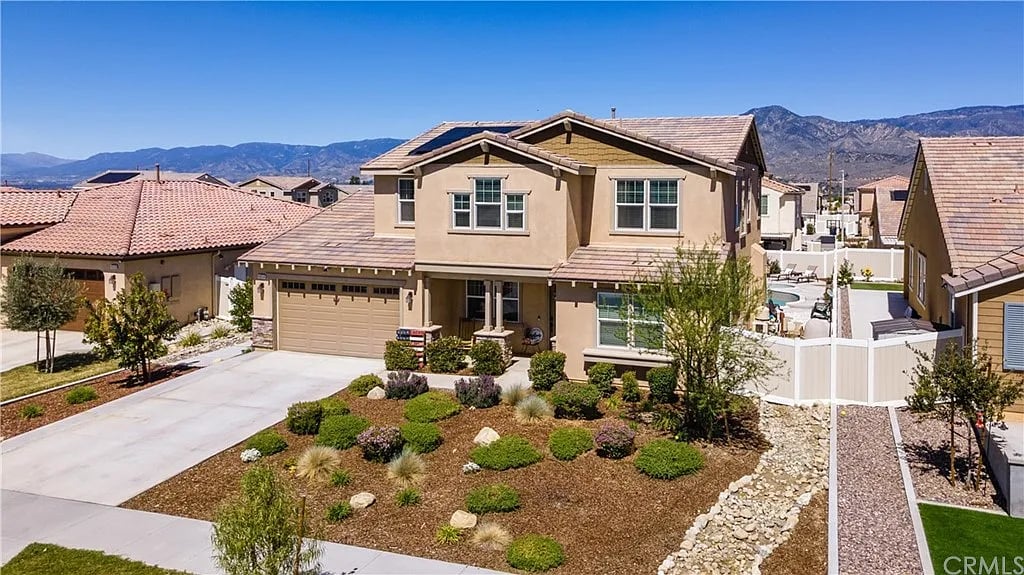 1454 Shane Ct