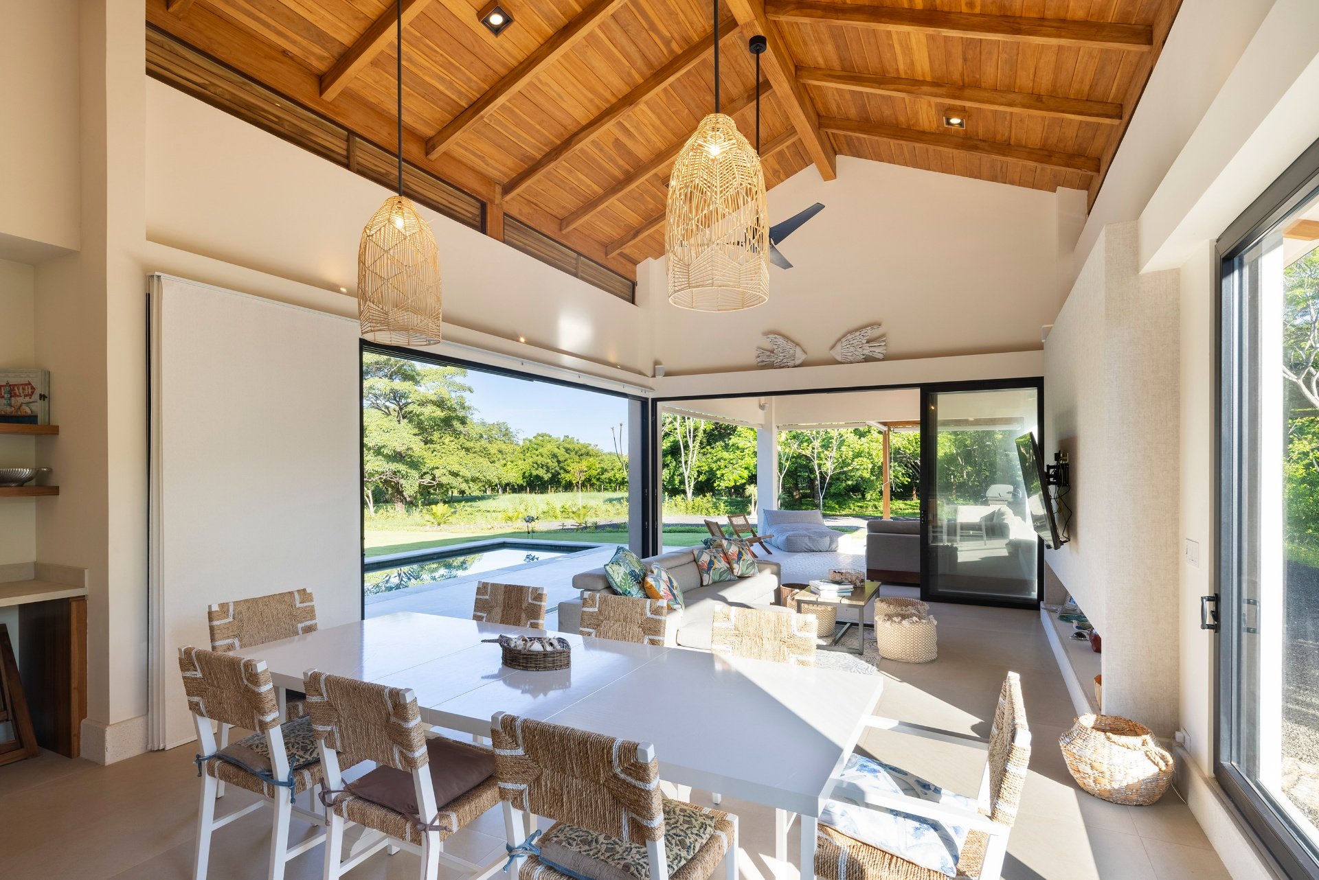 Casa Roacamar:  A Modern Coastal Sanctuary Steps from Playa Bonita