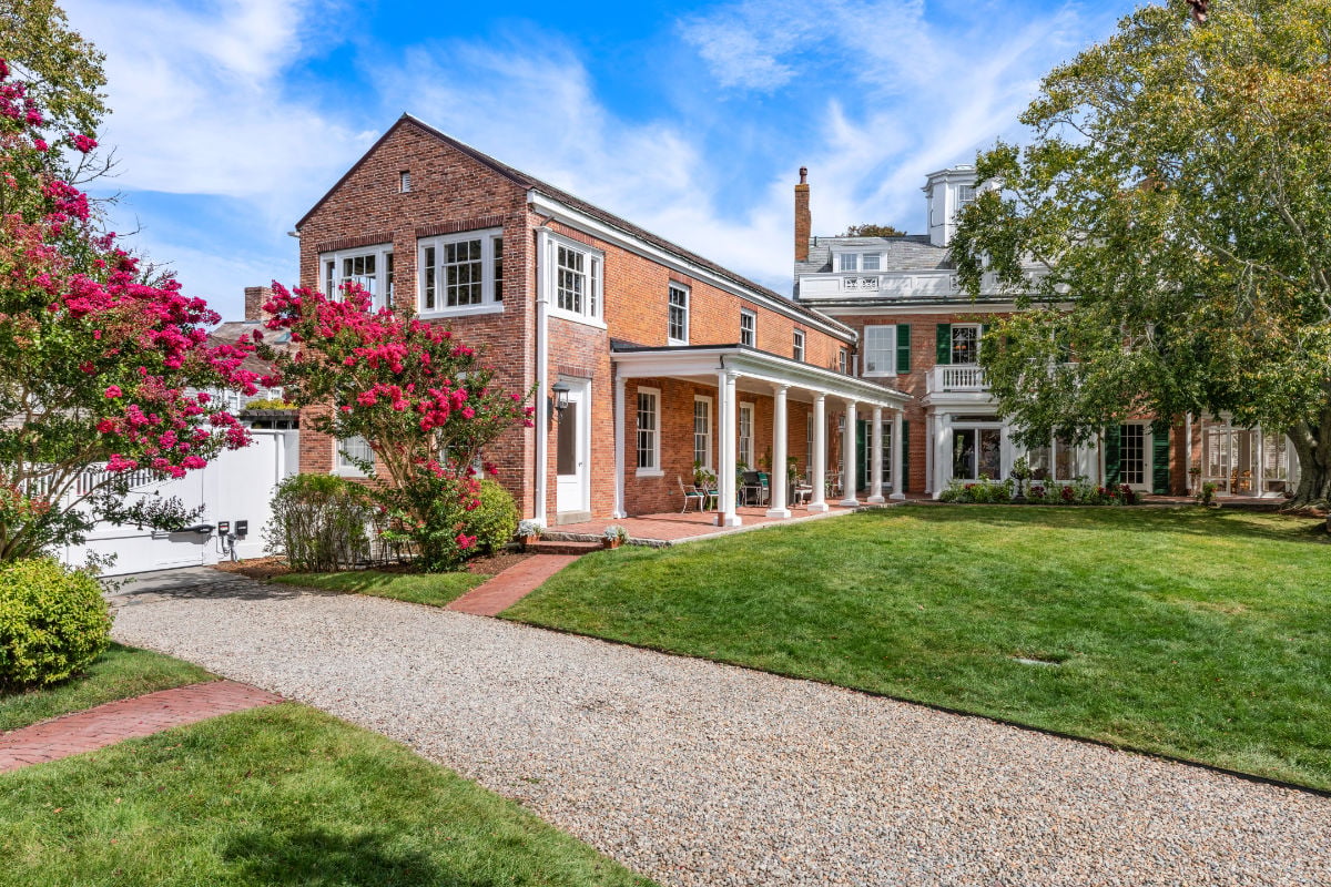19 Pleasant Street - Moors End