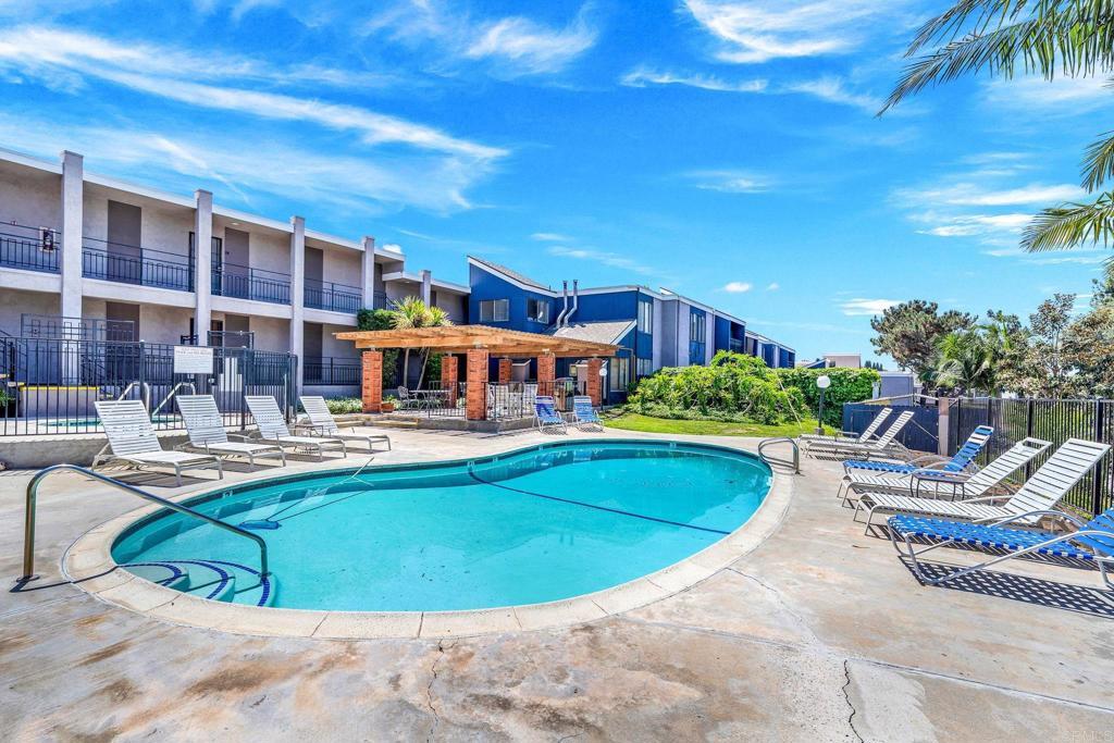 3505 Angelucci St Unit 1N