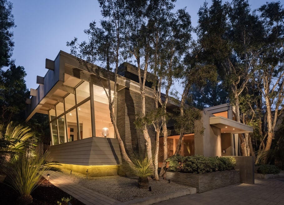 1575 Carla Ridge 