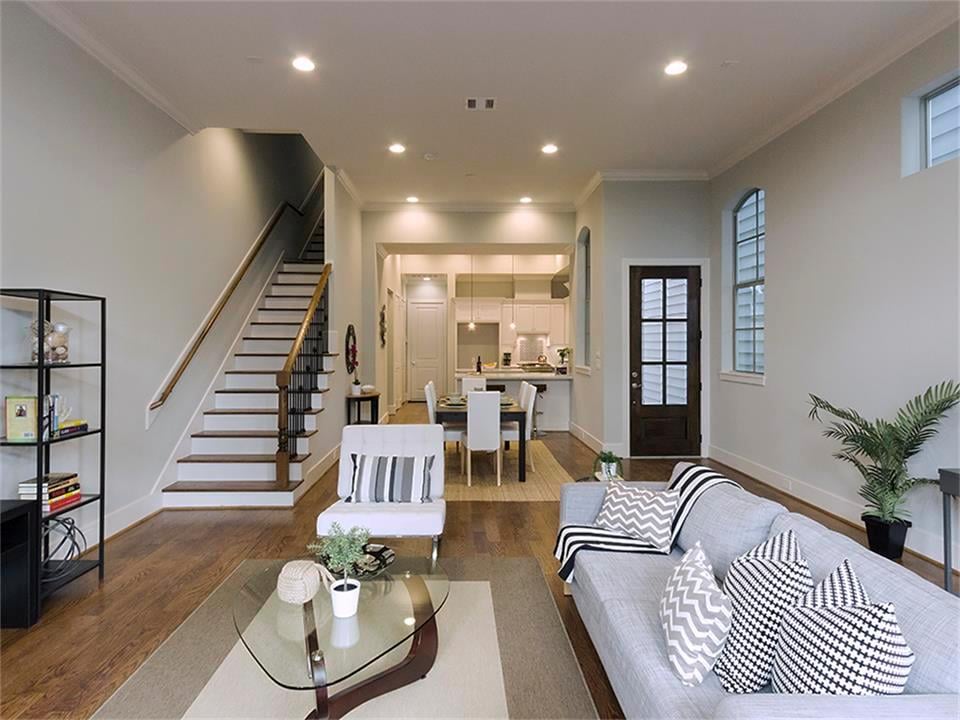 Aftonshire Place, HTX living space