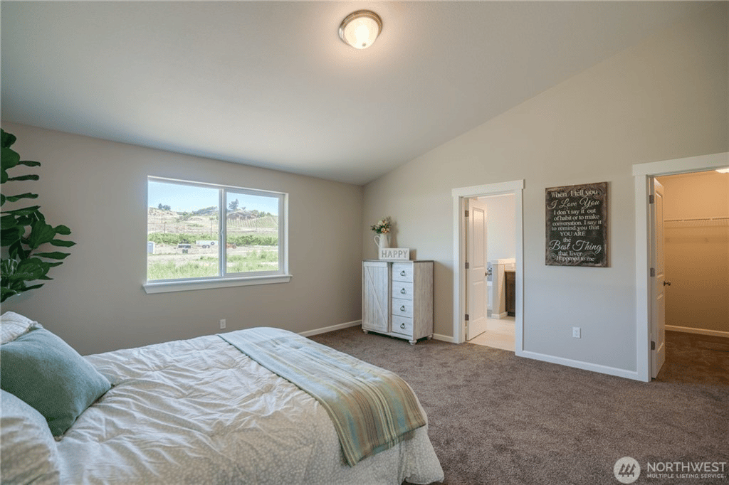 36 Manzanita Dr