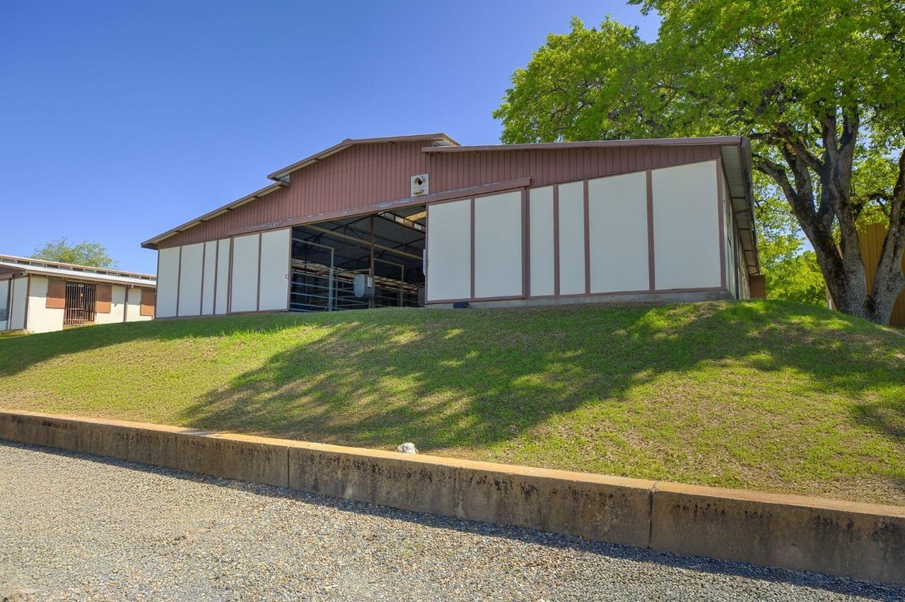 1140 Cold Springs Rd