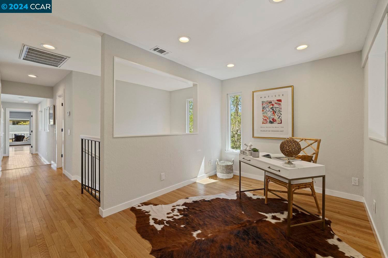 10 Doral Dr