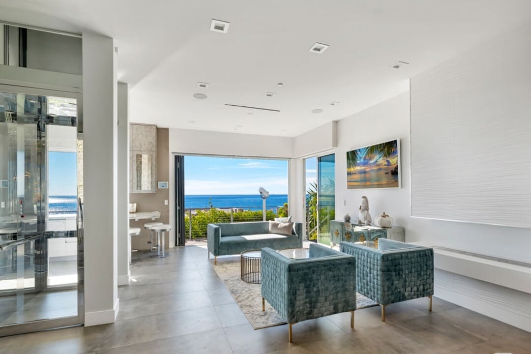 Atlas Heights, Malibu Rd, 90265