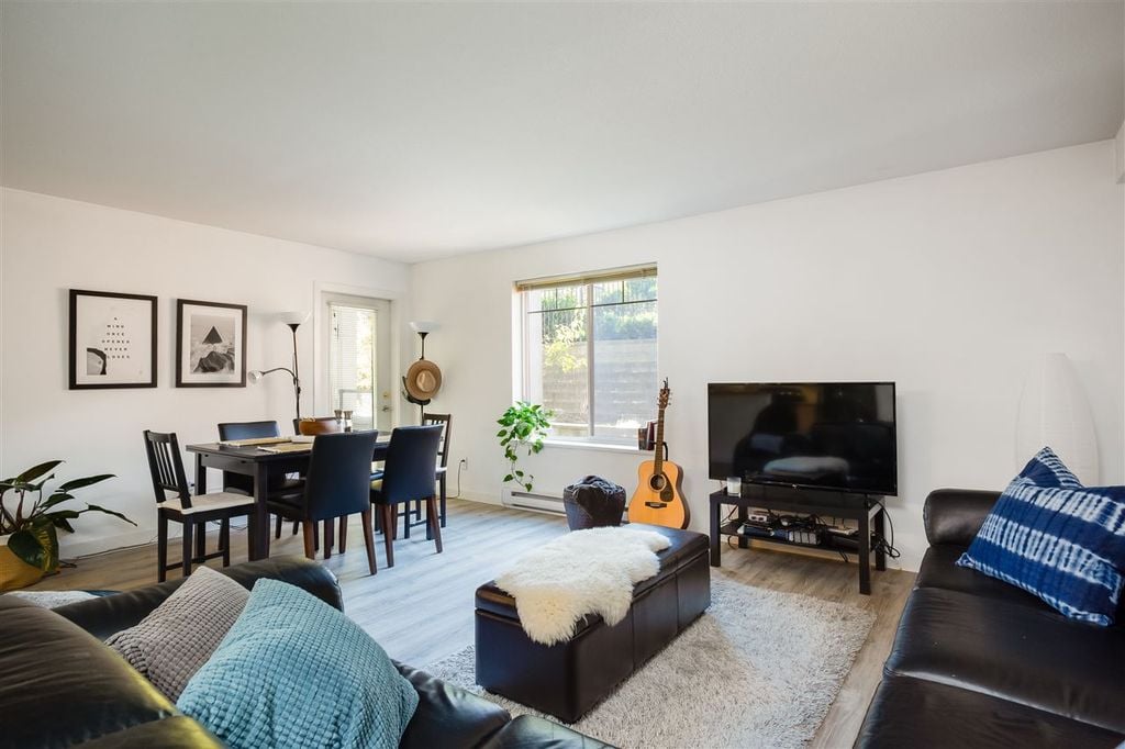 244 Sherbrooke St, #2217