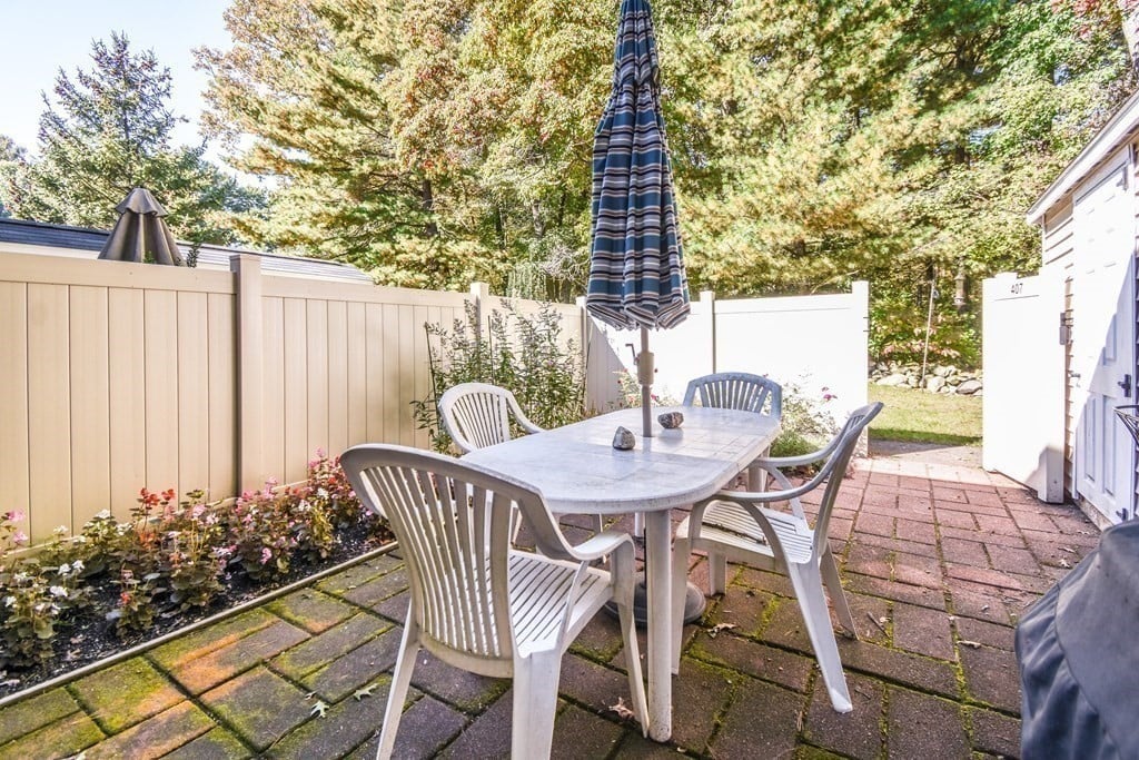 407 Windsor Dr, #407