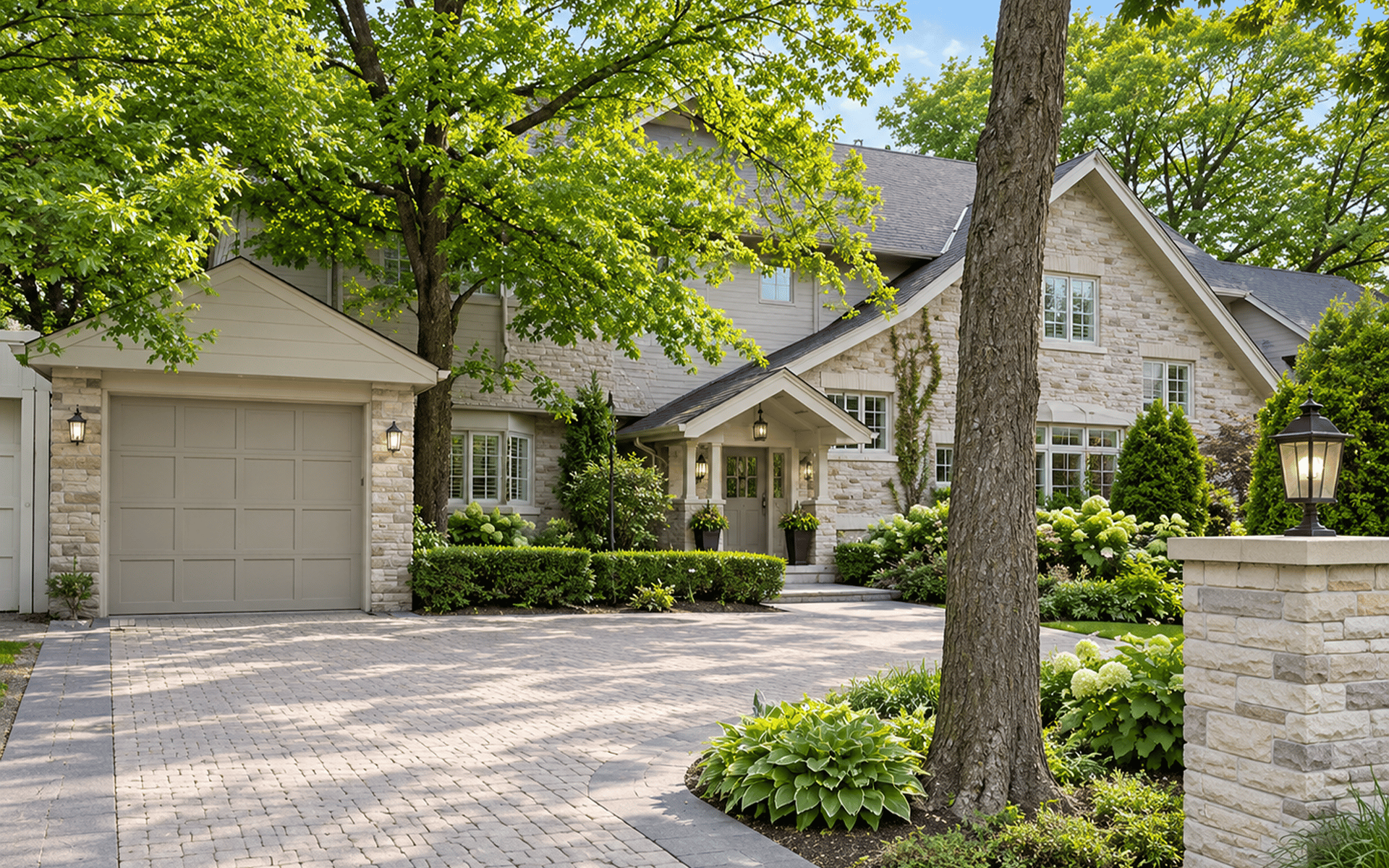 125 South Dr