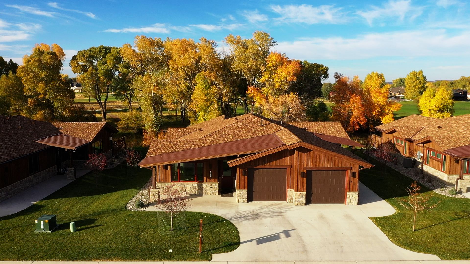 13 Creekside Ln