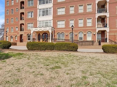 710 Independence Pl Unit 503