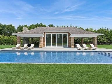 120 Halsey Ln