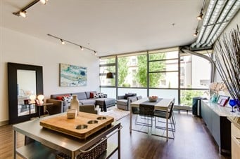 2015 Terry Avenue #405