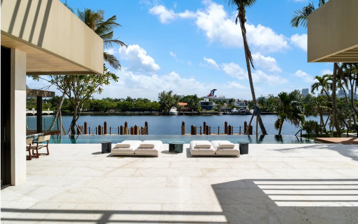 Waterfront Estate on Hibiscus Island Sells For $51.5 Million Setting New Record on Miami Beach's Palm and Hibiscus Island