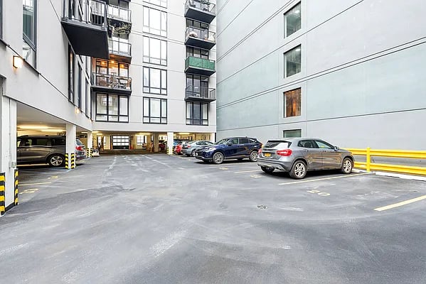 2100 Bedford Avenue #6H