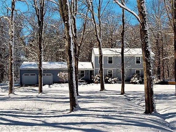 77 Tower Hill Rd