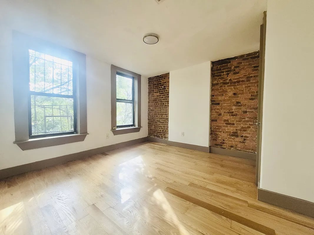 2344 Pacific Street #3