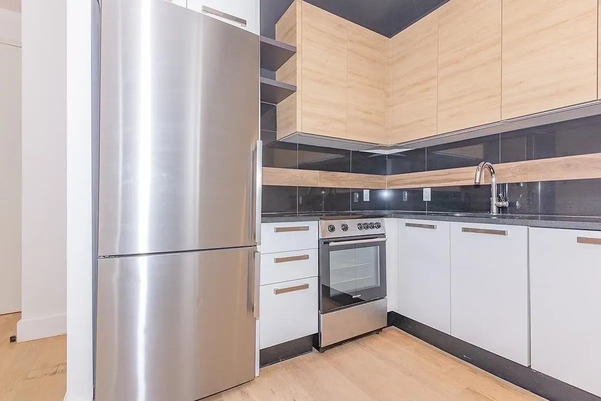 245 Johnson Avenue #2F