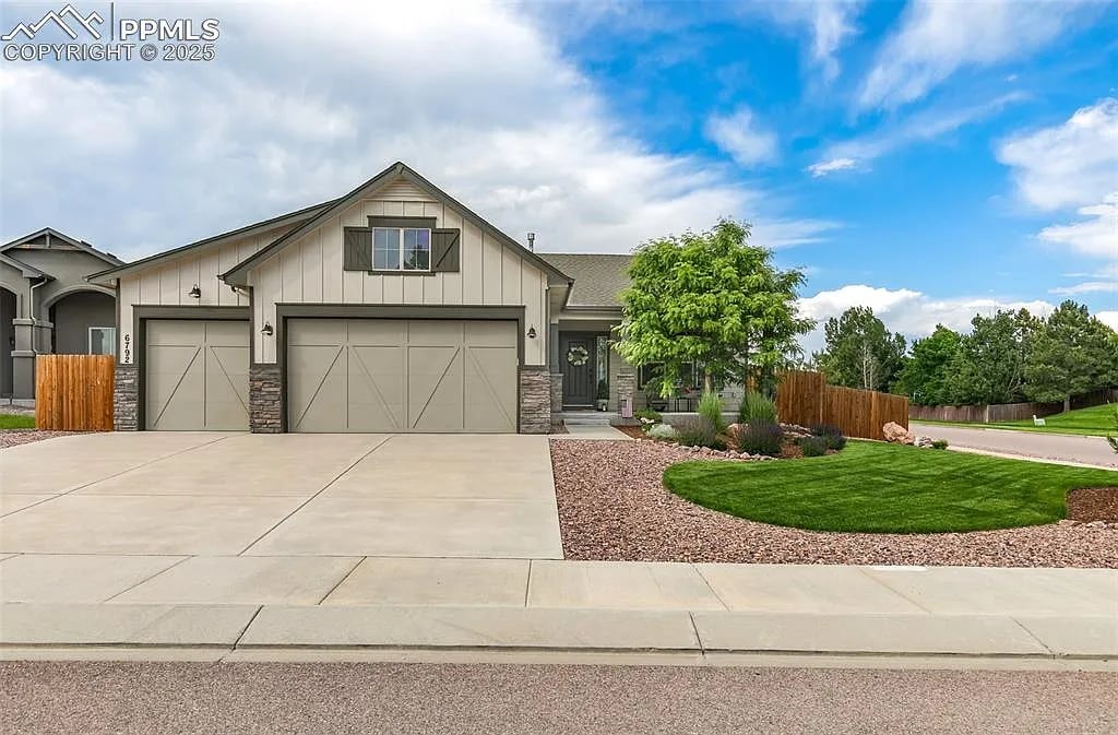 6792 David Anthony Ct