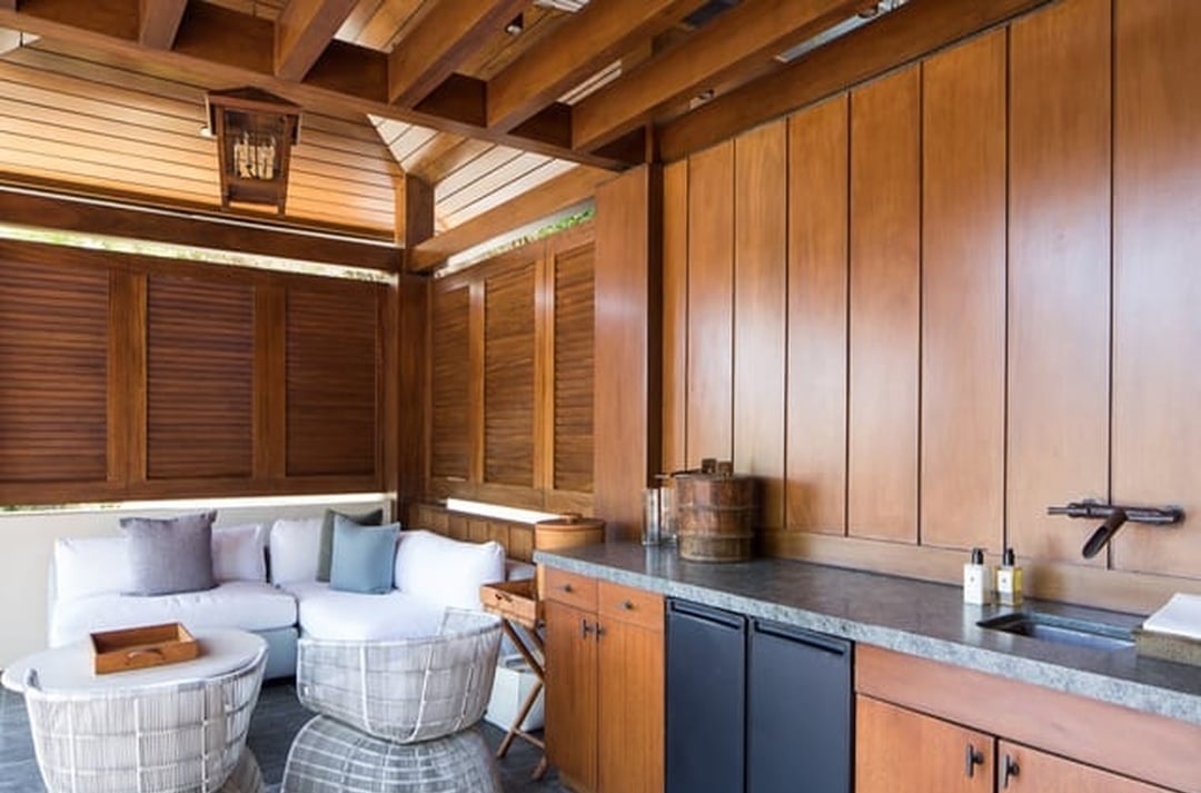 Blissful Manor