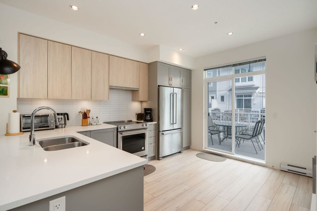 2560 Pitt River Rd, #30