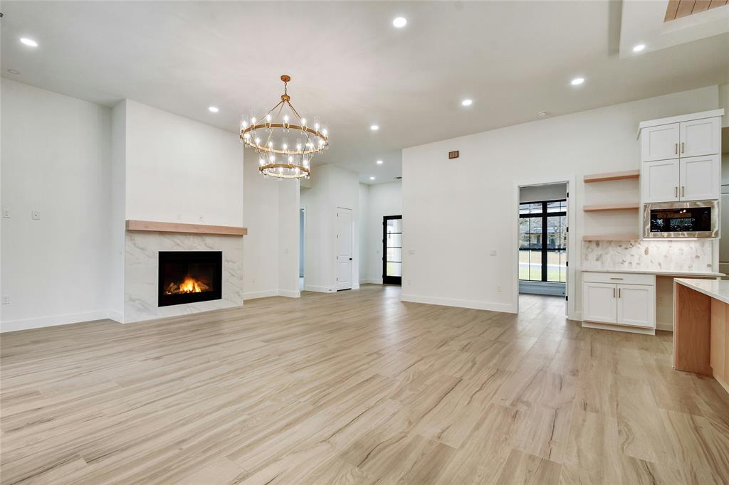 2141 Stone Meadow