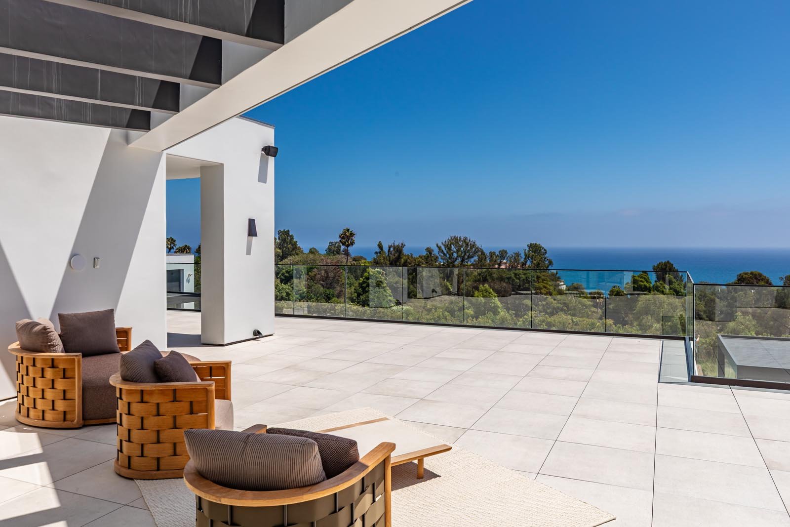27715 Pacific Coast Hwy