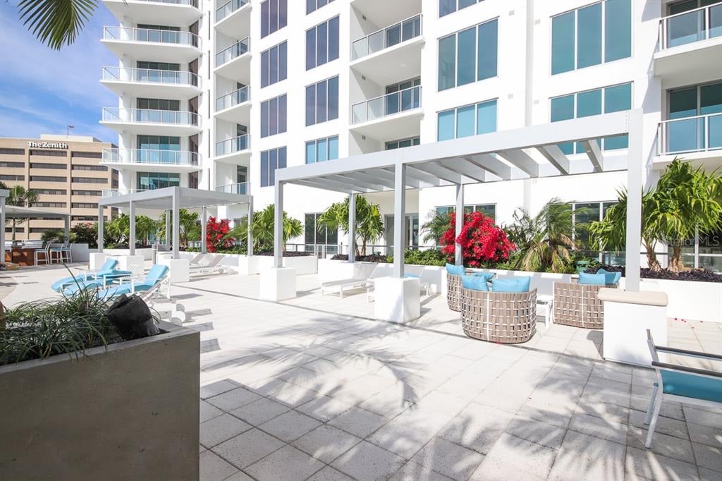 111 S Pineapple Ave Unit 812