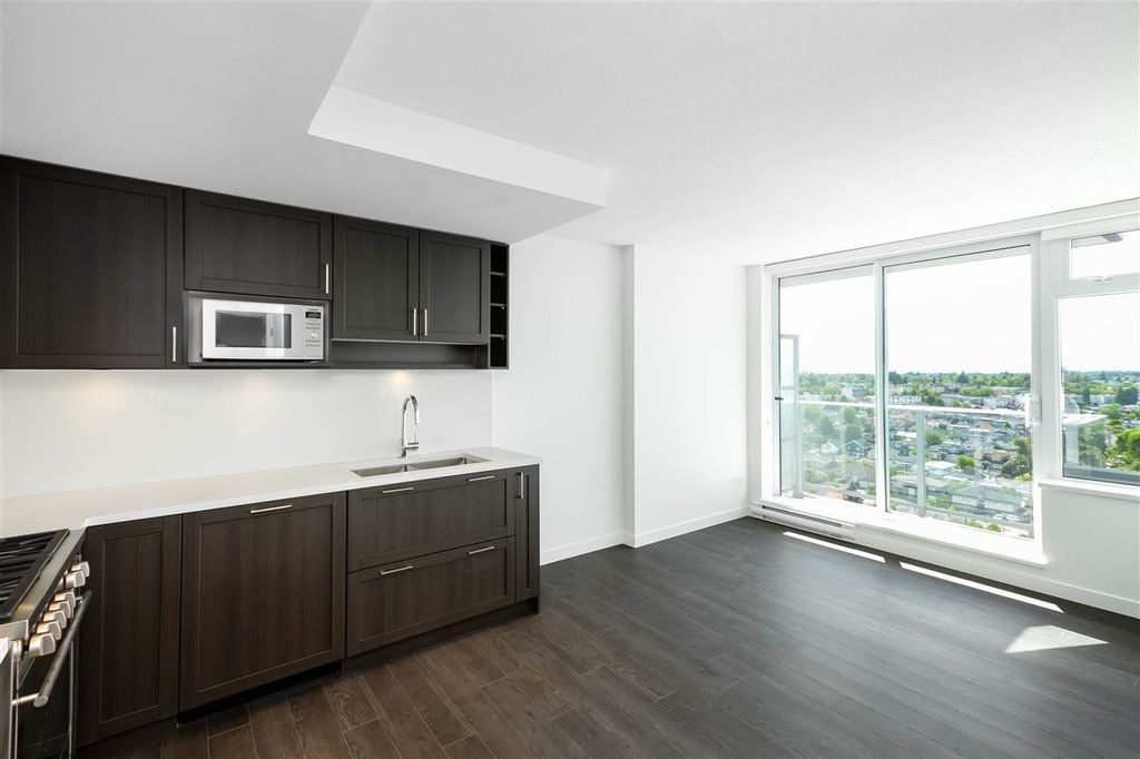 5470 Ormidale St, #1807