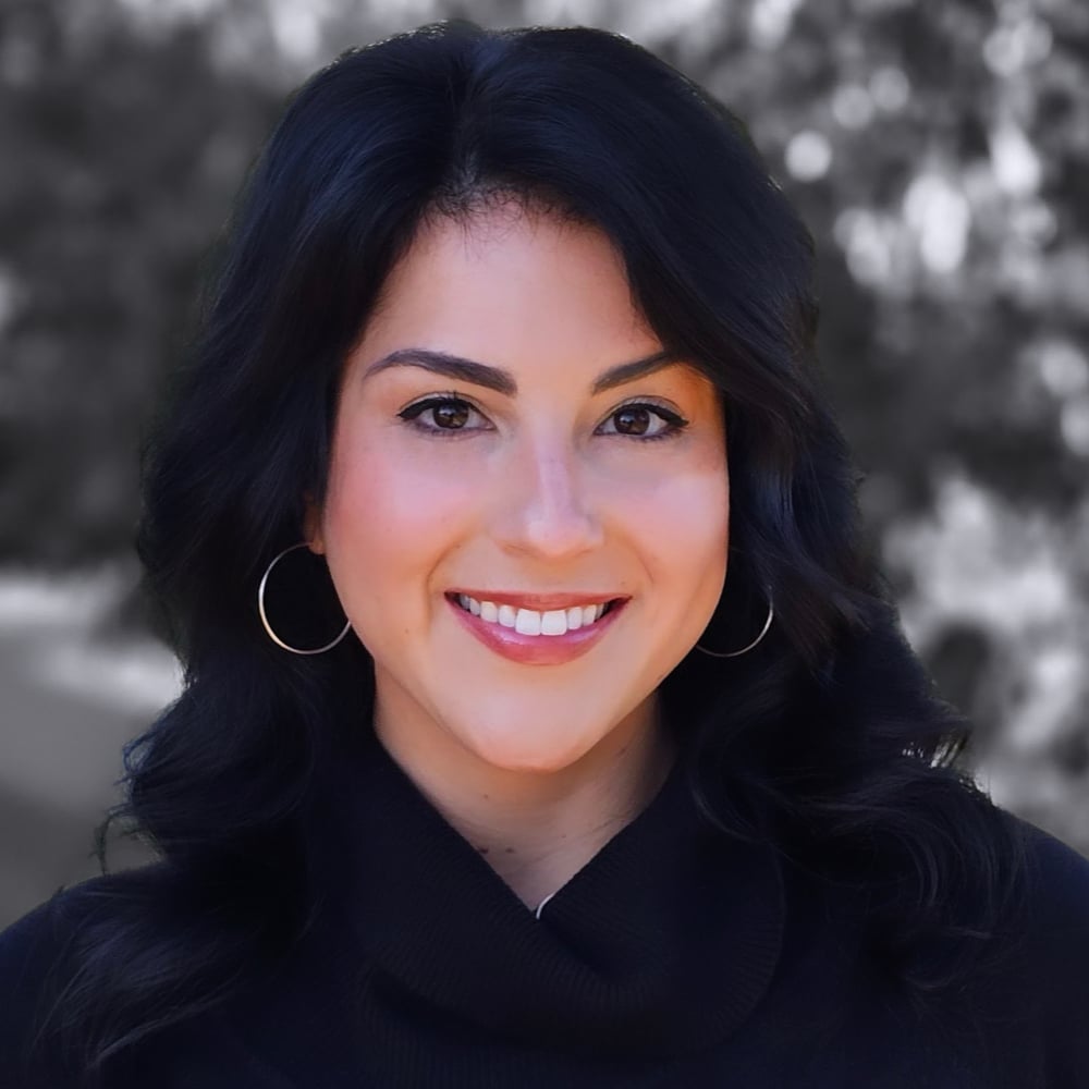 Kat Spizzirri Midland, NC Real Estate Agent Headshot