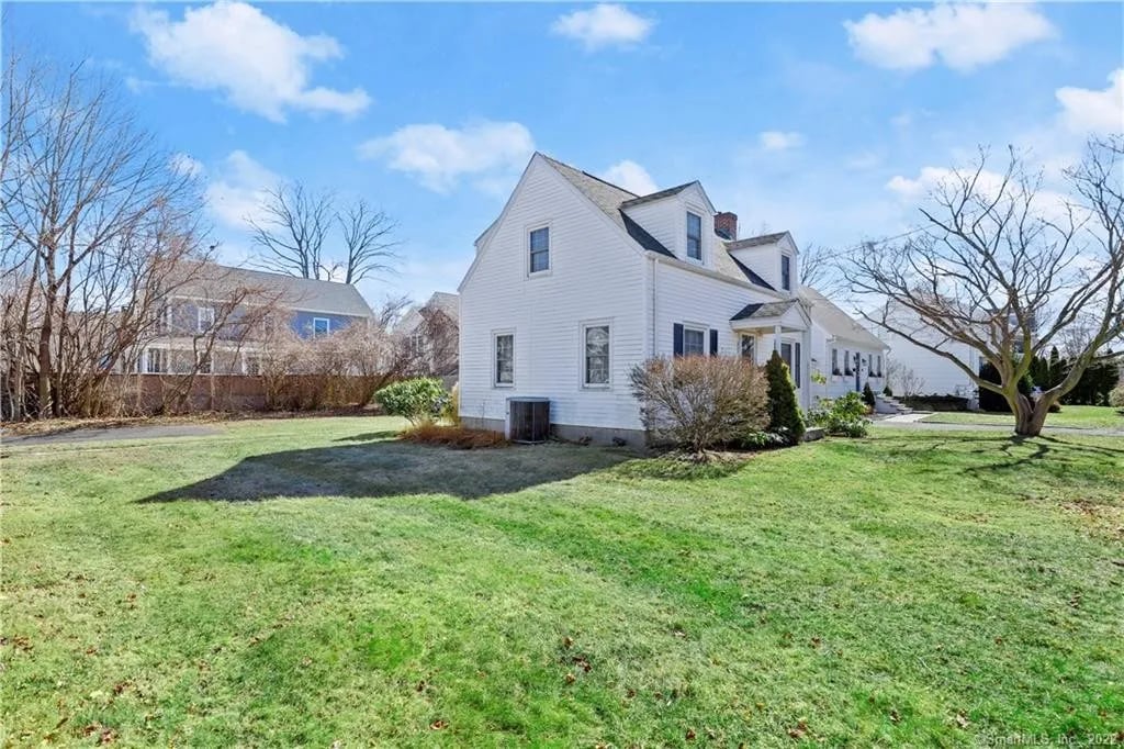 537 South Pine Creek Road